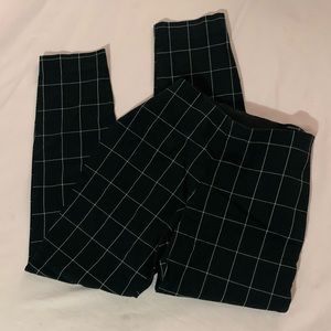 Black & White Capri Pants